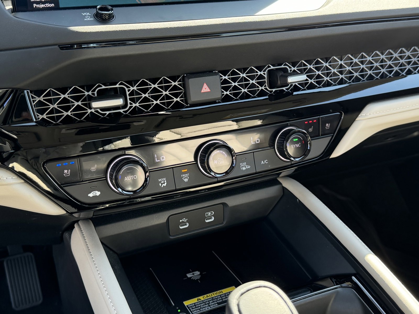 5dc64b61fe66497bb5b42416de159787