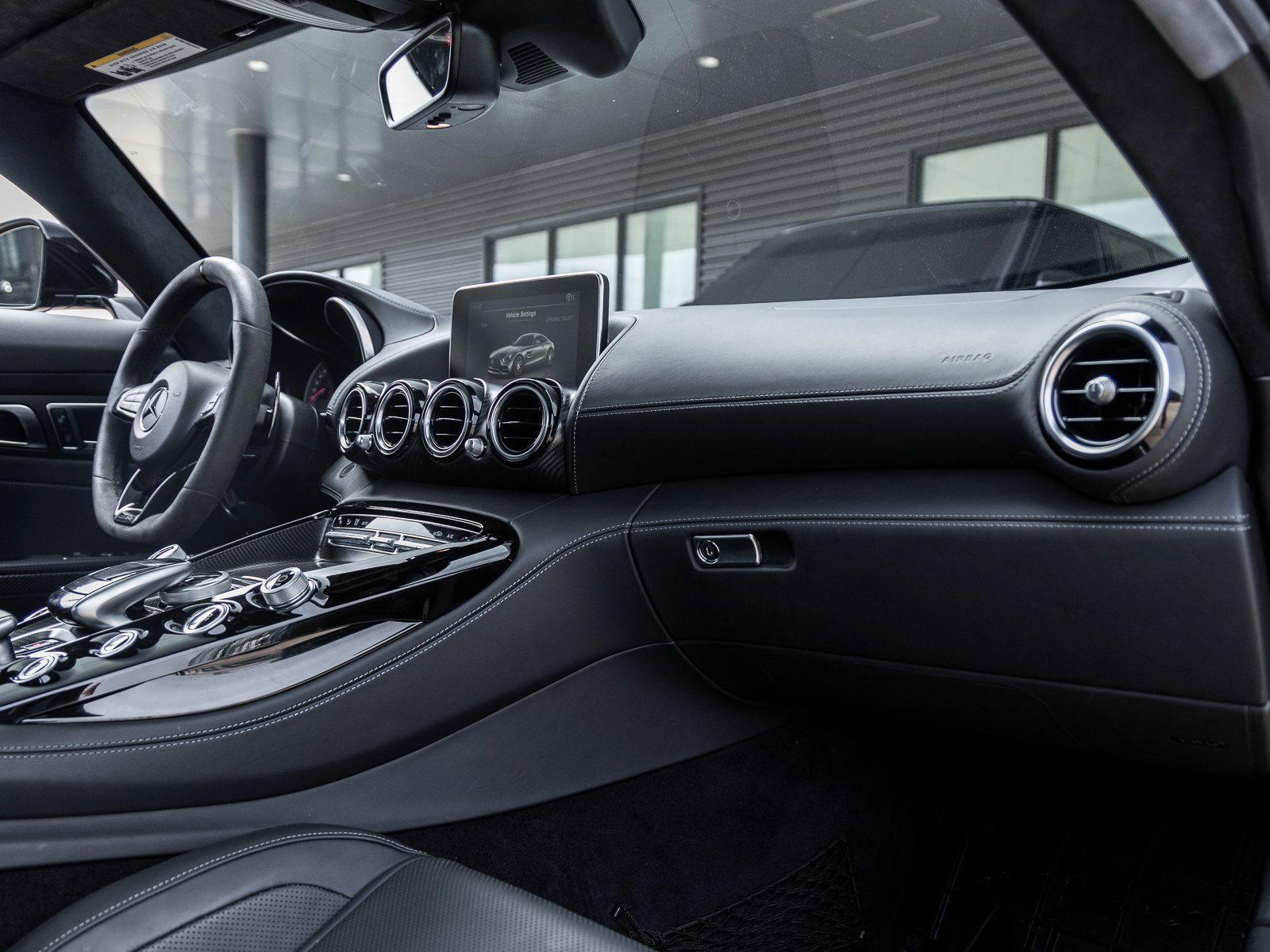 6ecadde887c640408603b36f82e8e527