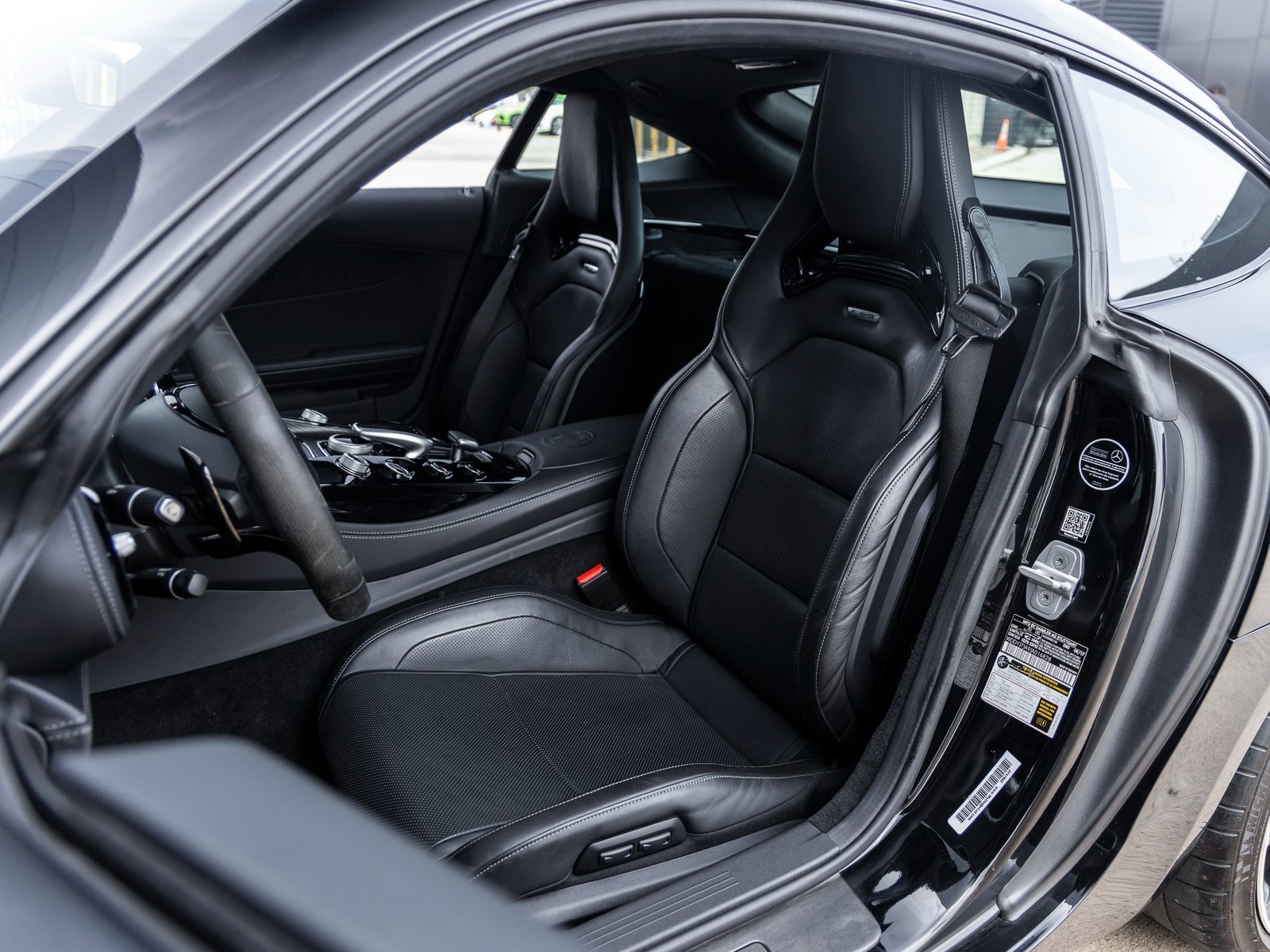 e71f7a631bb9486195d12cc4143300e7